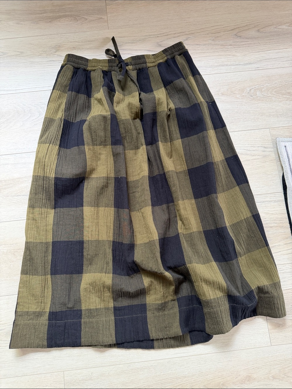 Toast Checked Cotton Midi Skirt with Drawstring Waist - Olive & Black